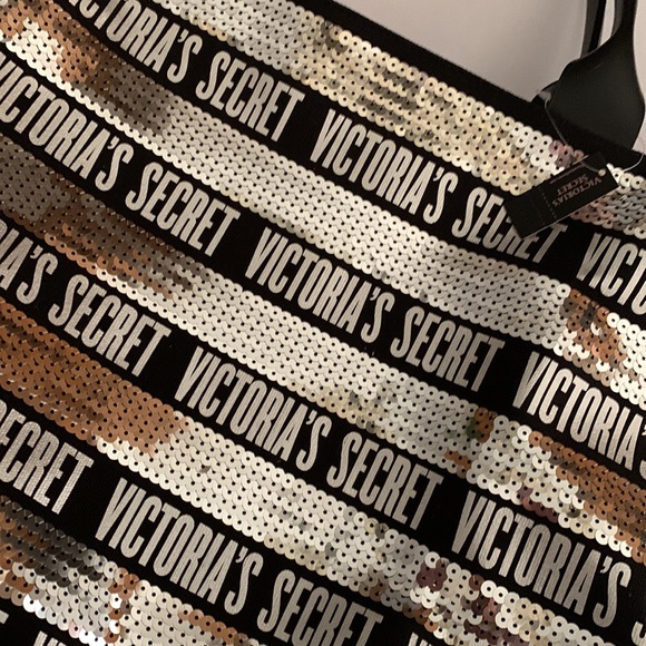 Victoria’s Secret new glitter bag/ make up bag - Picture 8 of 10